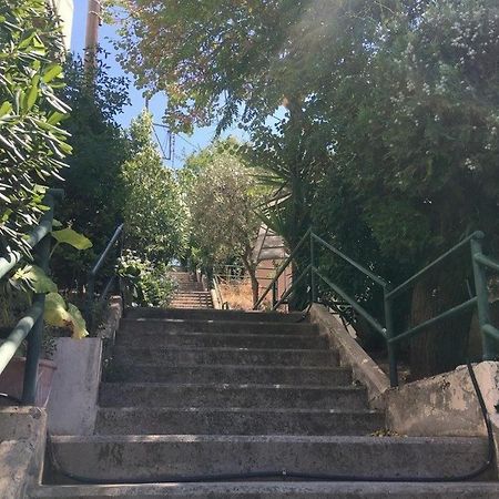 Appartamento Beautiful Pedestrian Atene Esterno foto