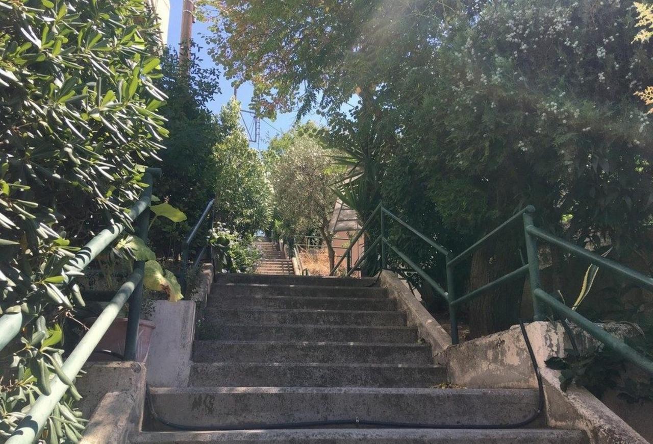 Appartamento Beautiful Pedestrian Atene Esterno foto